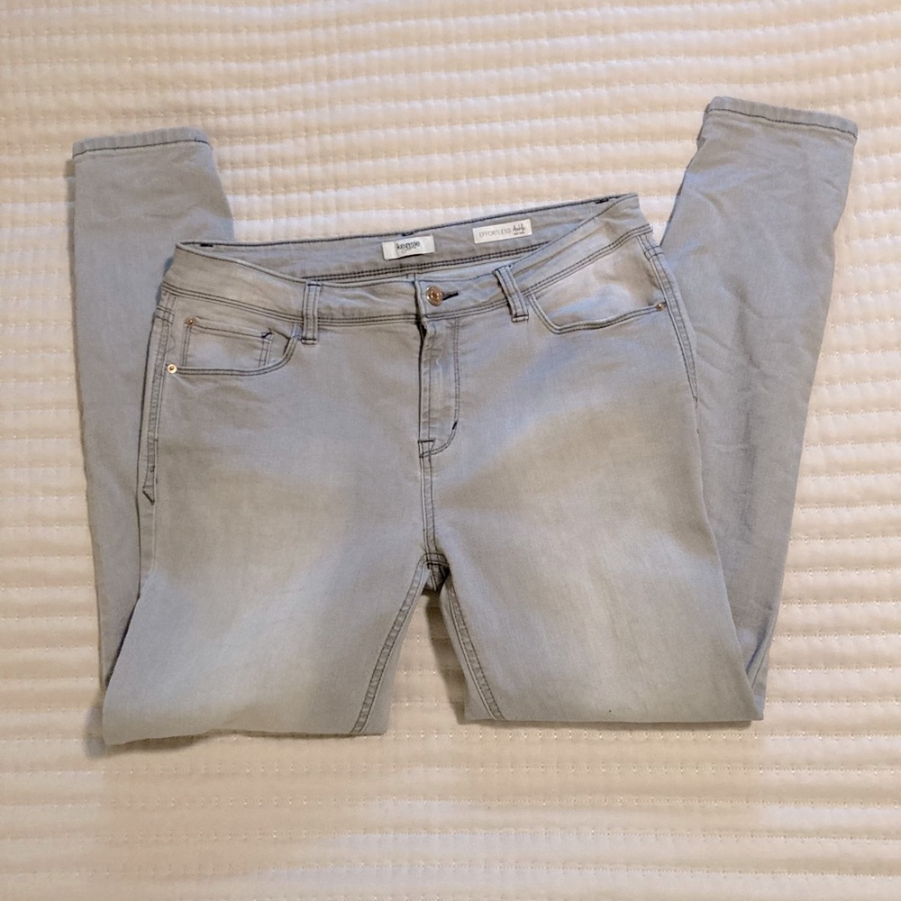 Kensie Light Gray Denim Jeans-Size 10/30